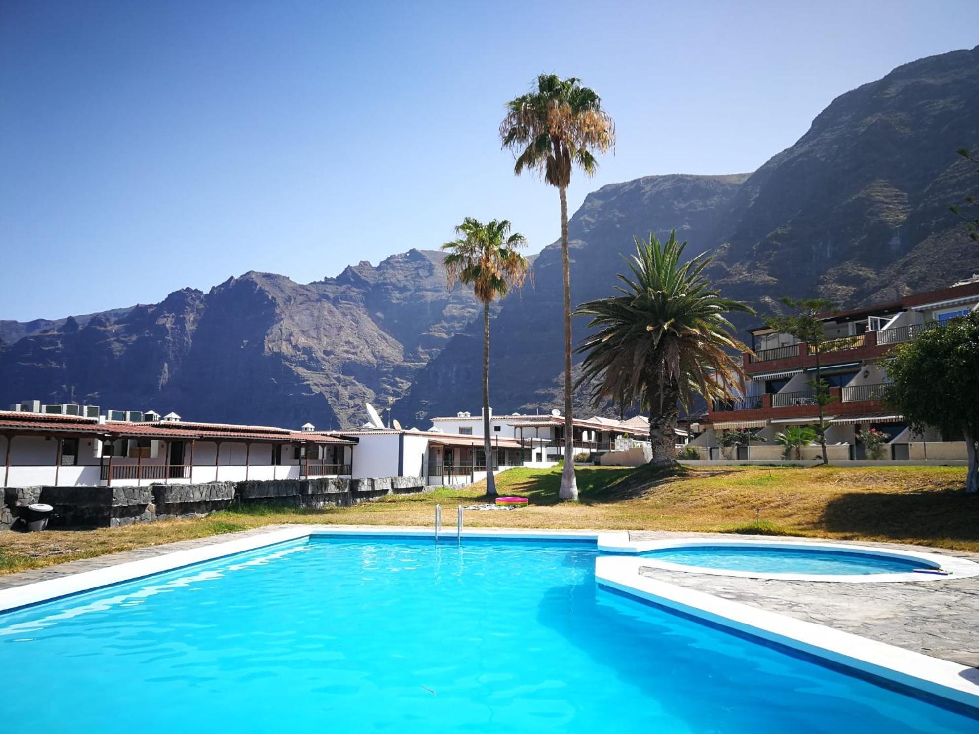 Zama Tamara - Swimming Pool - Ac Apartman Acantilado de los Gigantes Kültér fotó
